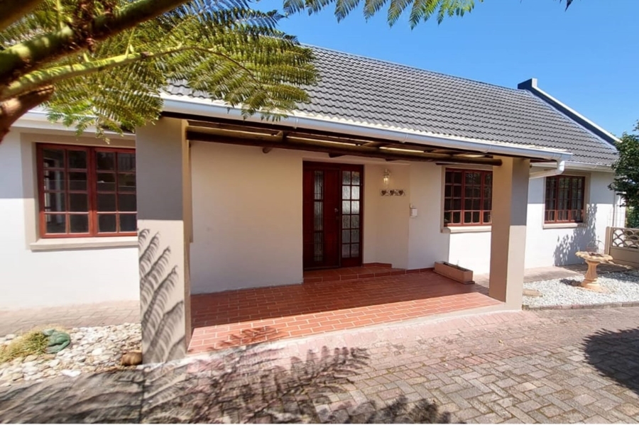 3 Bedroom Property for Sale in Denneoord Western Cape